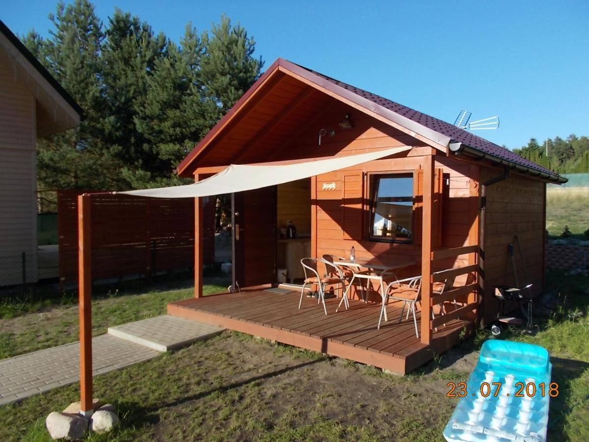 Niewygodny Domek Z Wlasnym Podworkiem Wiselka Exterior photo